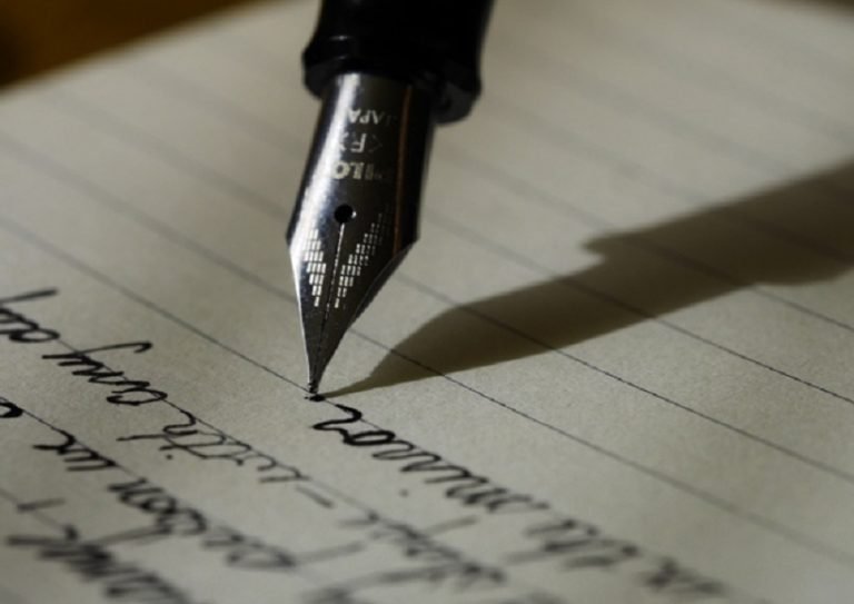 7 Intuitive Ways to Find Inspiration for Your Essays