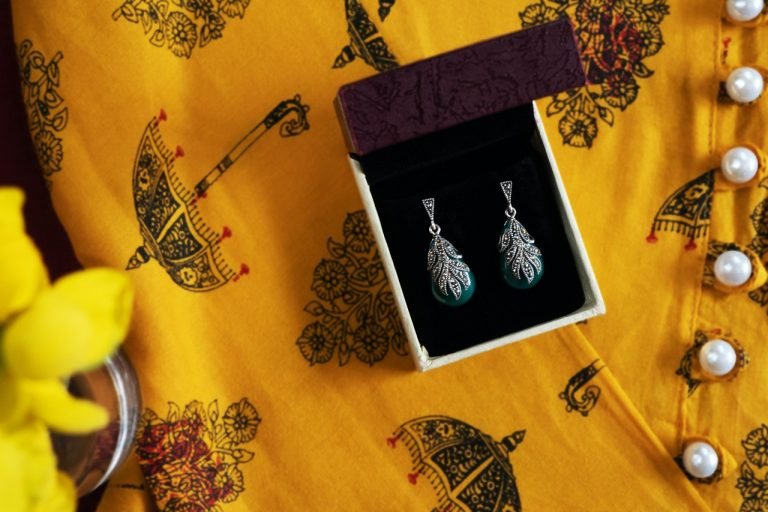The 5 Best Ways to Store Your Jewellery