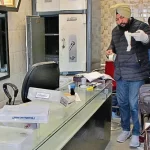 Rob Jewellery shop in Gurugram at gunpoint