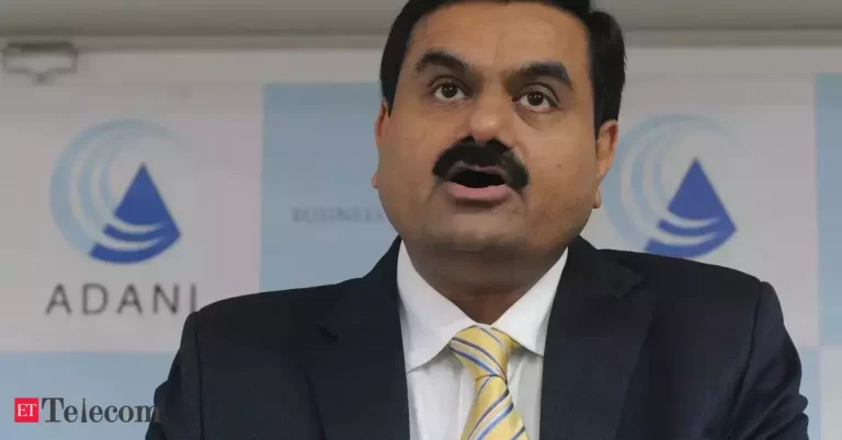 Adani Data Networks submits six circular applications for a universal licence.